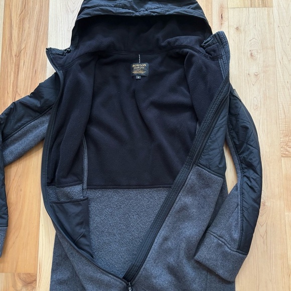 Burton Embry Fleece Black and Gray Long Hooded Jacket - Picture 9 of 16